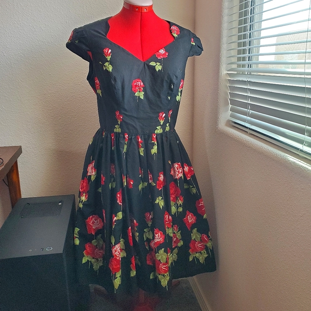 Hell Bunny Rose Circle Dress Size Medium
